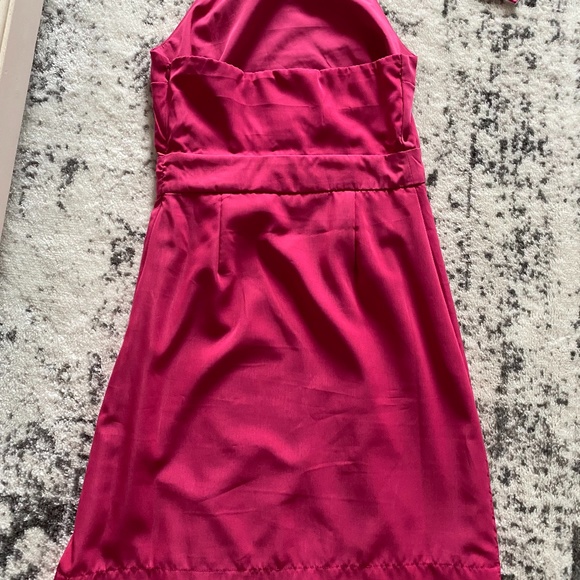SOLD PRIVATELY - Banana Republic Pink Halter Dress - Picture 2 of 4